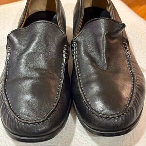 SHEEPSKIN Johnston & Murphy Black Leather Slip-On Loafers /padded insole